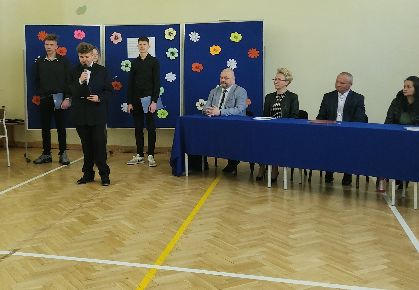 zakonczenie klas V 1a 25